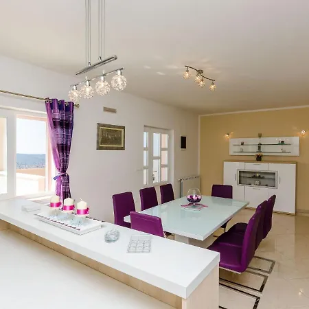 In Gruda With Private Pool