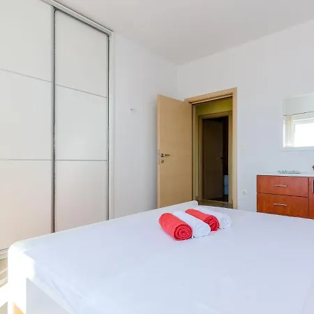 In Gruda With Private Pool * Nartice