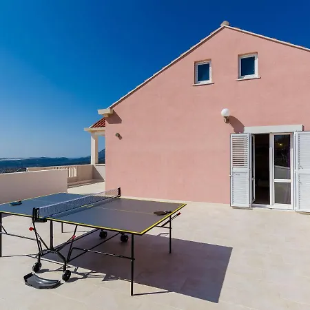 In Gruda With Private Pool Nartice