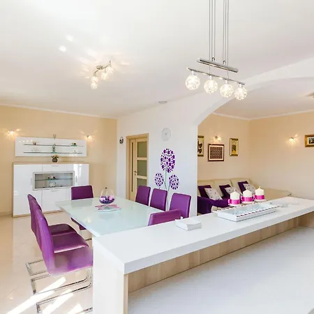 Βίλα In Gruda With Private Pool *