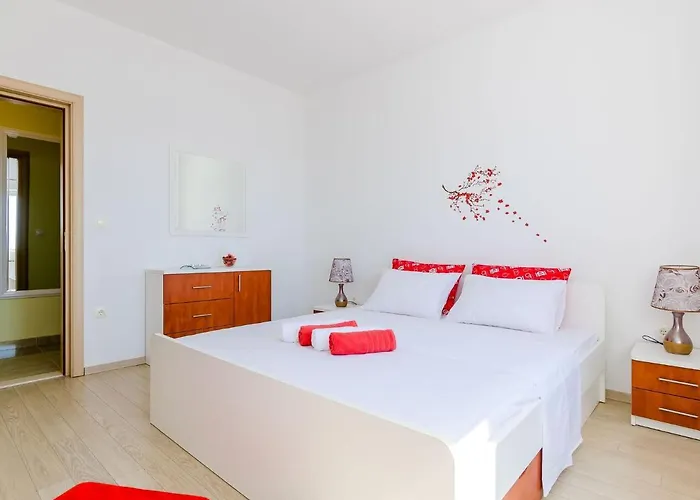 In Gruda With Private Pool * Nartice